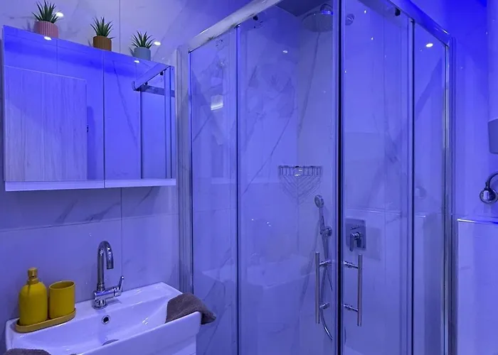 Apartment Premium Danai 14 *