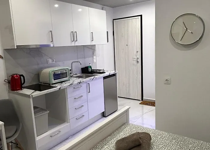 Premium Danai 14