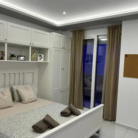 דירה Premium Danai 14